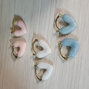 SWEETHEART ENAMEL HUGGIES